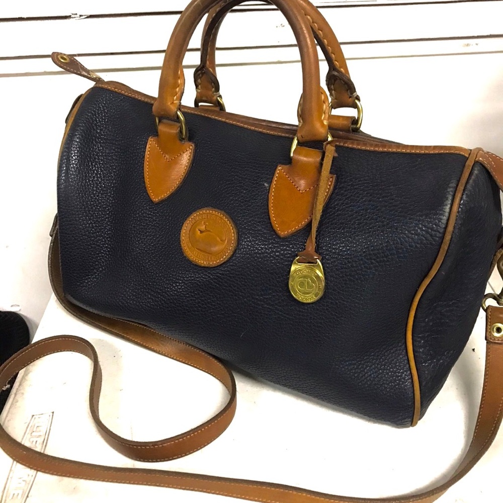 DOONEY & BOURKE Vintage Leather Convertible Purse